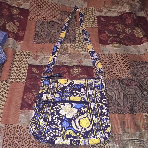 Vera Bradley Handbags - VERA BRADLEY CROSSBODY